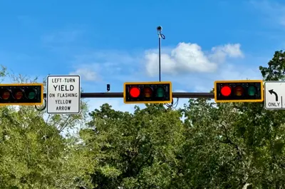 traffic light signals with wayfinding signage